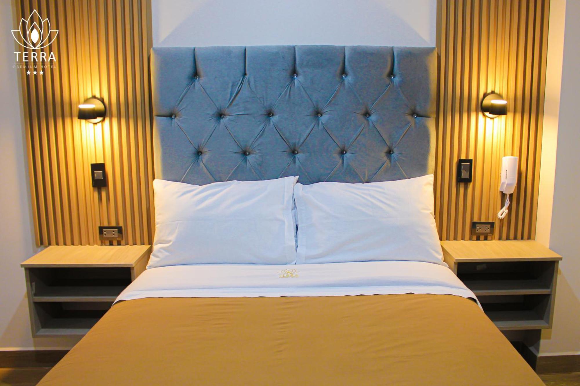 Terra Premium Hotel 瓦努科 外观 照片