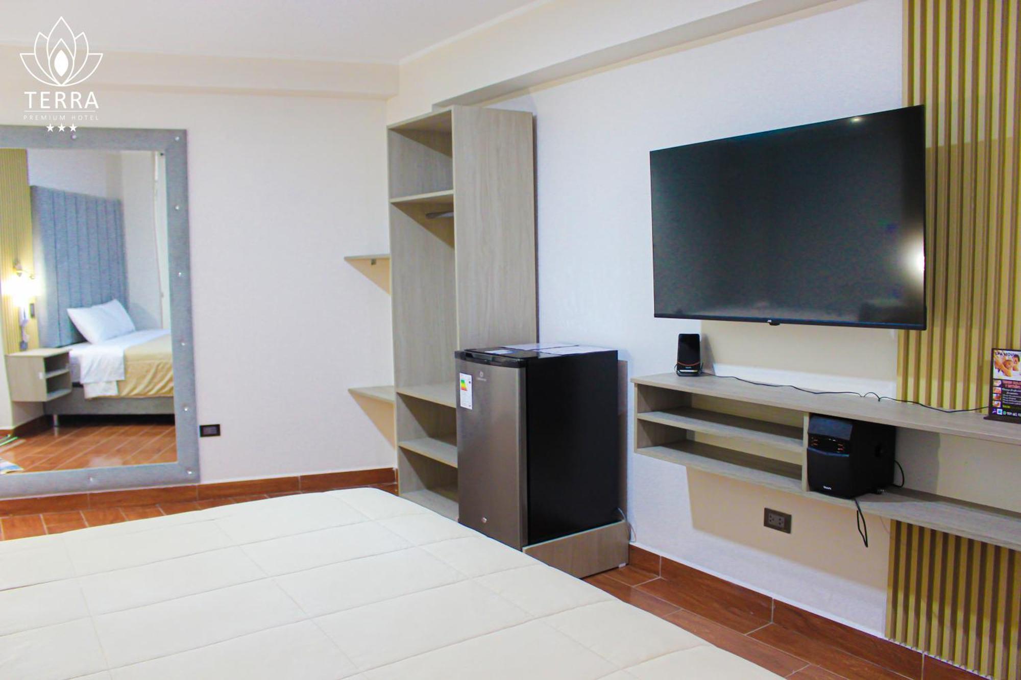 Terra Premium Hotel 瓦努科 外观 照片